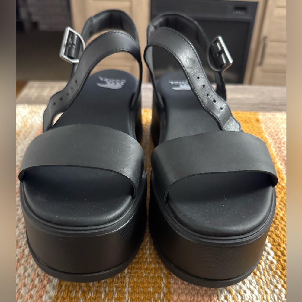 DAYSPRING ANKLE - BLACK - LEATHER

by: SOREL - Picture 6 of 10